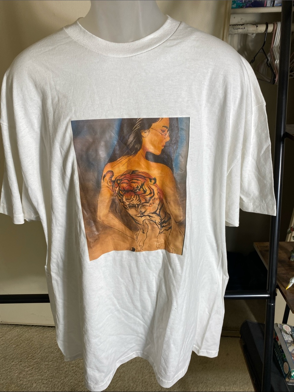 Vintage White Short Sleeve Tee with Crying Freeman Manga Tiger Back Graphic